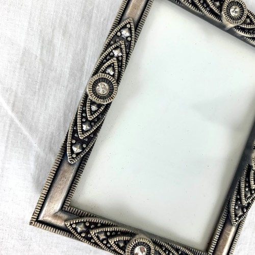 New 2002 Carrs Photo Frame Silver Jeweled 2X3in B&W Photo Horizontal Vertical - Picture 7 of 13