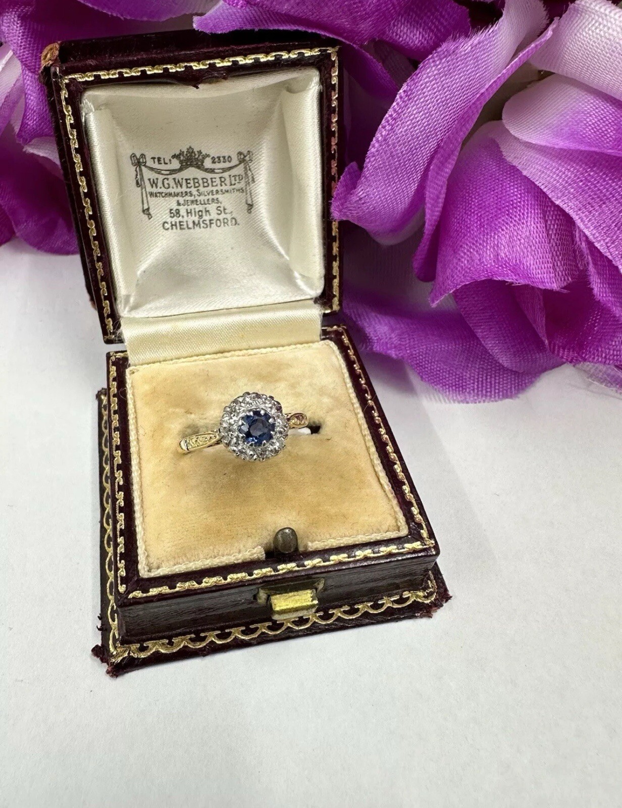 Sapphire And Diamond Cluster Ring 18ct