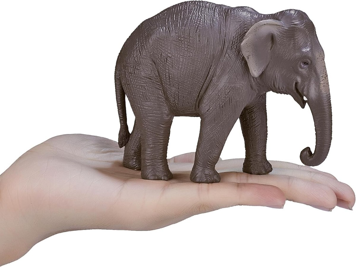 MOJO Asian Elephant Animal Hand Painted Figure 387266 NEW IN STOCK