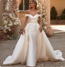 Princess Satin Mermaid Wedding Dresses with Detachable Train Lace Up Bridal Gown