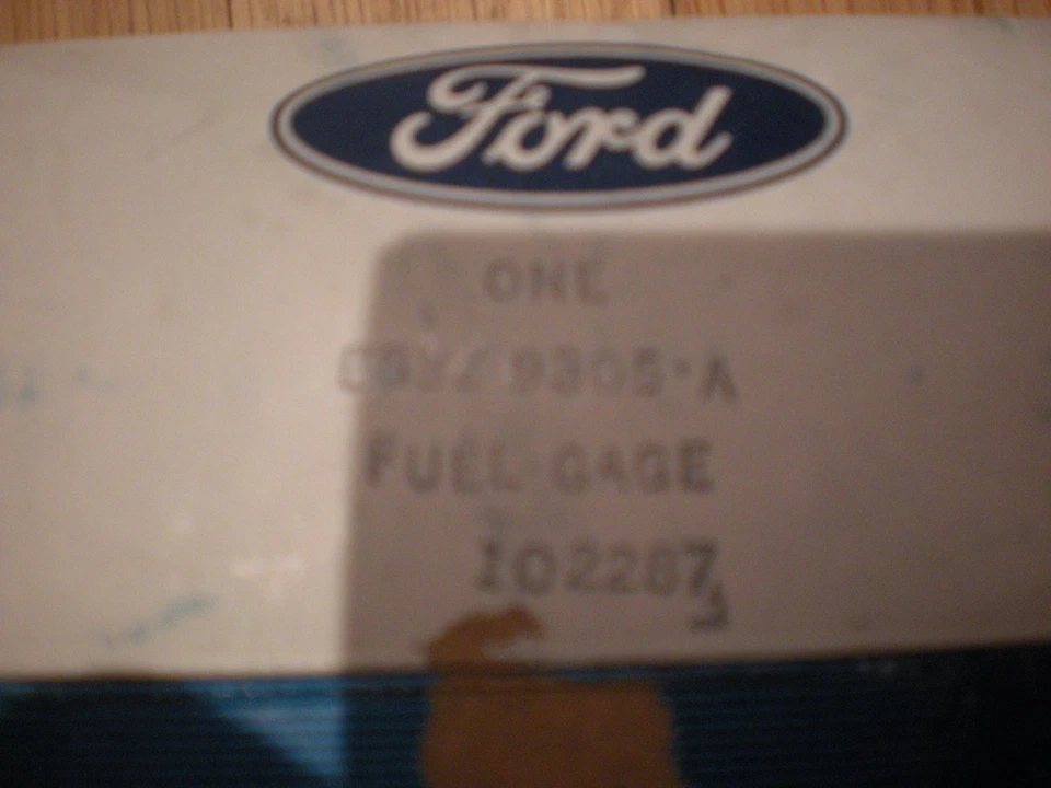 Ford Tempo 1985-1987 indicador de combustible sin tacómetro E53Z-9305-A nuevo de lote Foto 3 de 3