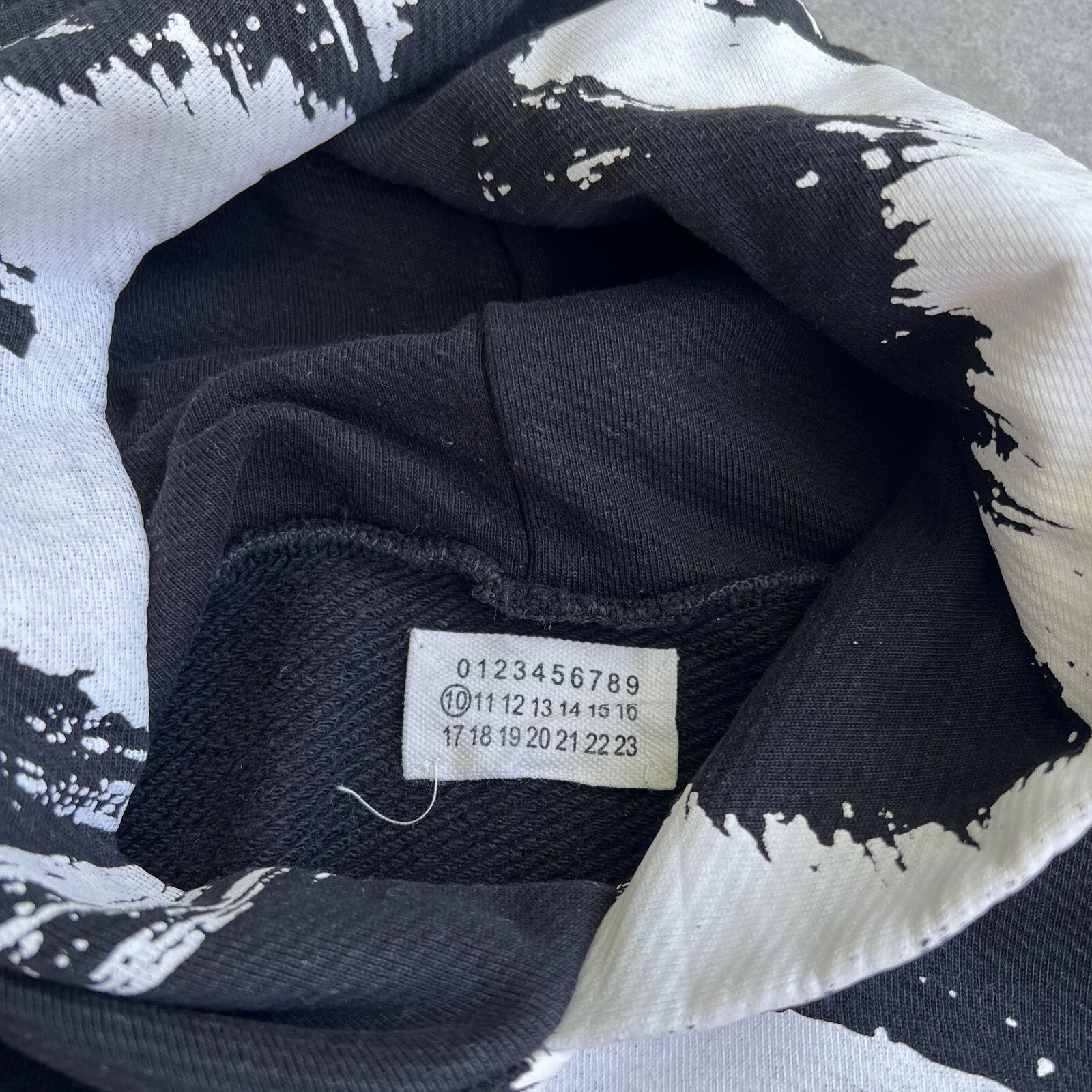 Felpa con cappuccio Maison Margiela Paint Splash Splatter vintage bella taglia 48