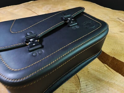 Sacoche de Selle Roi Or Orletanos Convient pour Harley Davidson Sportster S Neuf - Photo 1/4