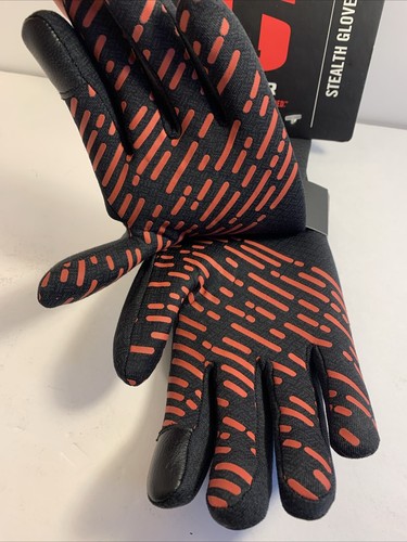 Striker Unisex Stealth Waterproof Breathable Outdoor Fishing Gloves X-Small New - Picture 4 of 4