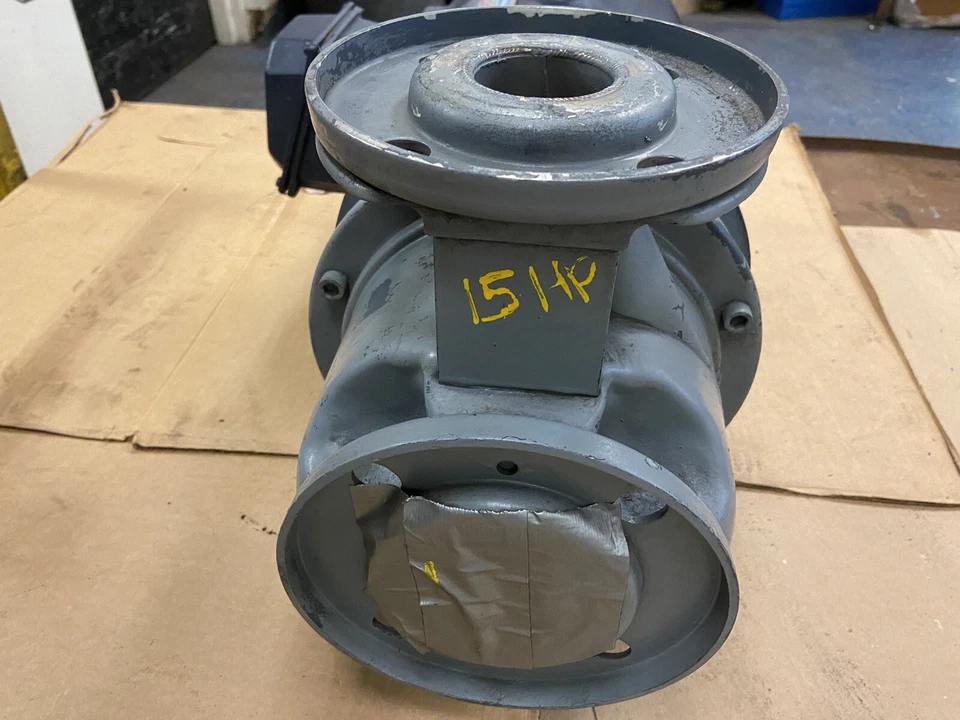 Bomba Gould, 2x2,5-8 8SHK, con motor Leeson de 15 hp 3450 rpm 208-230 V/460 V Foto 2 de 4