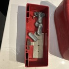 White Vintage Original Hand Crank Sewing Machine, Black/Red, Red Case — photo 3