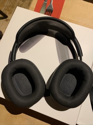 AirPods Max Space Grau Inkl. Hülle Lightning
