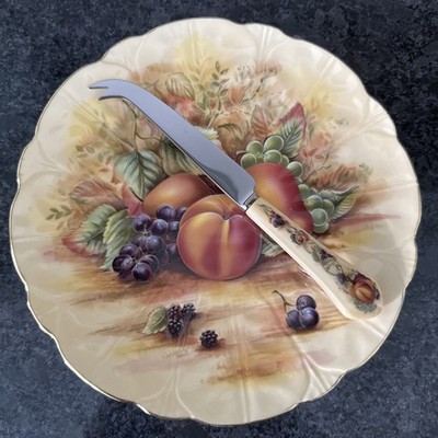 Aynsley Orchard Gold Teller mit gewelltem Rand, Käse-Set