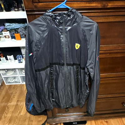 PUMA Scuderia Ferrari Men s Hooded Full Zip Windbreaker Jacket Black L