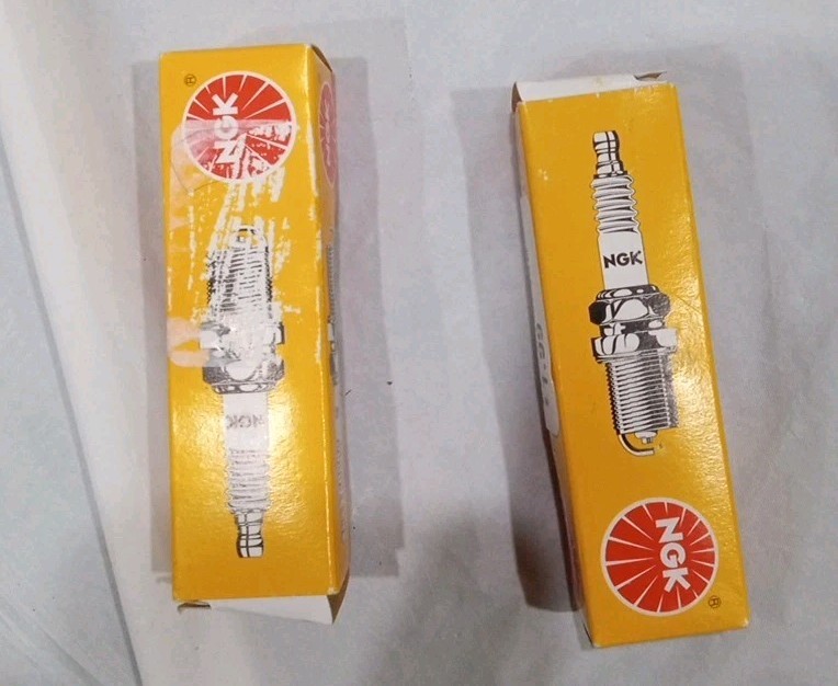 2 NGK Standard Spark Plug - BR9EYA 7548