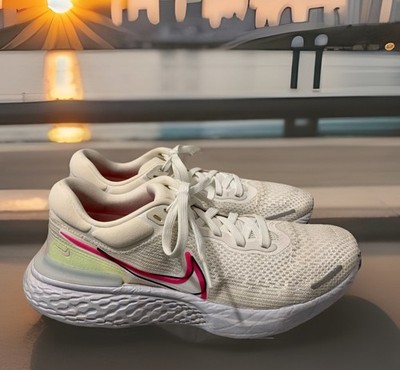  NIKE ZoomX Invincible Run Flyknit Phantom DJ5454-001 Women Size 10.5