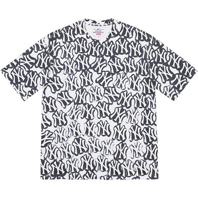 Supreme New York Yankees Airbrush Tee NYY MLB T-Shirt White Navy 