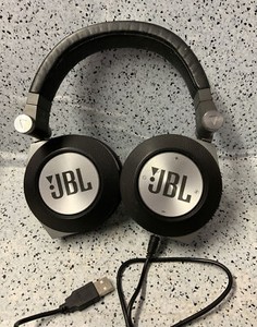 JBL Synchros E50BT Headphones - Black ‼️ For Parts Only - Not Working ‼️ |  eBay