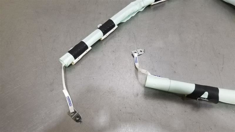 17 2017 MASERATI LEVANTE OEM PASSENGER RIGHT SIDE OVERHEAD ROOF CURTAIN SRS 