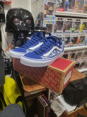 VANS Cobalt Blue Old Skool Bandana Paisley Skulls Suede Canvas Mn's Unisex Shoes