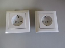 UP-Steckdosen ELSO-Schneider 265004 mit Rahmen, reinweiß 2 Stck. Restposten, neu