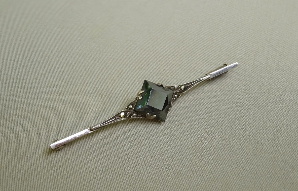 Broche Ou Clip De Corsage Argent Ancien - Hématite Et Marcassites - Style 1900 - France
