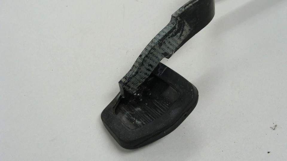 84 85 86 87 Porsche 924 944 Push Pedal Brake Clutch - Image 2 of 4