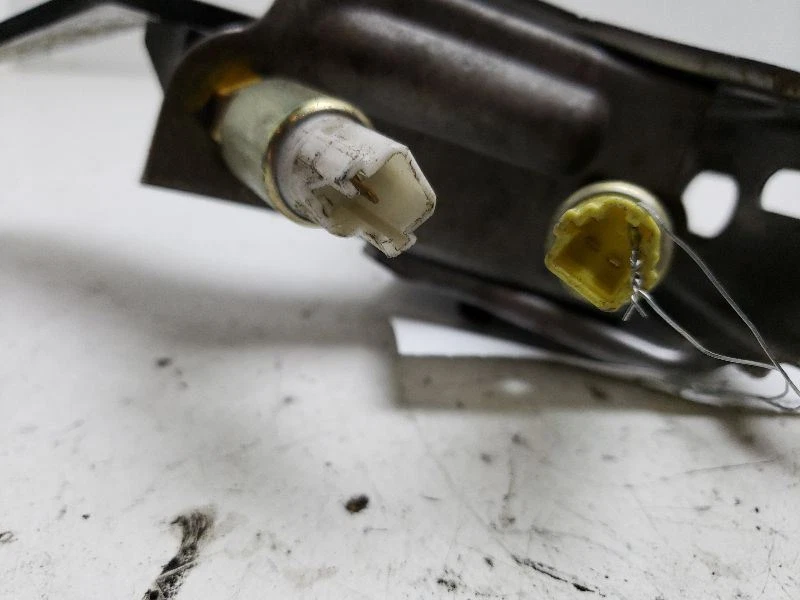 Комплект педального тормоза 2001 Honda S2000 от оригинального производителя 46600-S2A-G02 - Изображение 3 из 4