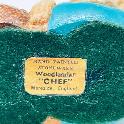 Estatuilla de conejito vintage Woodlander "Chef" - Hecha en Inglaterra - Imagen 5 de 5