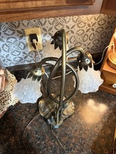 Tiffany Style lily lamp W/3 frosted glass tulip shades & a brass Lily Pad Base