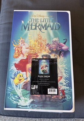 NEW DISNEY THE LITTLE MERMAID BLANKET SILK TOUCH THROW 50 X 70