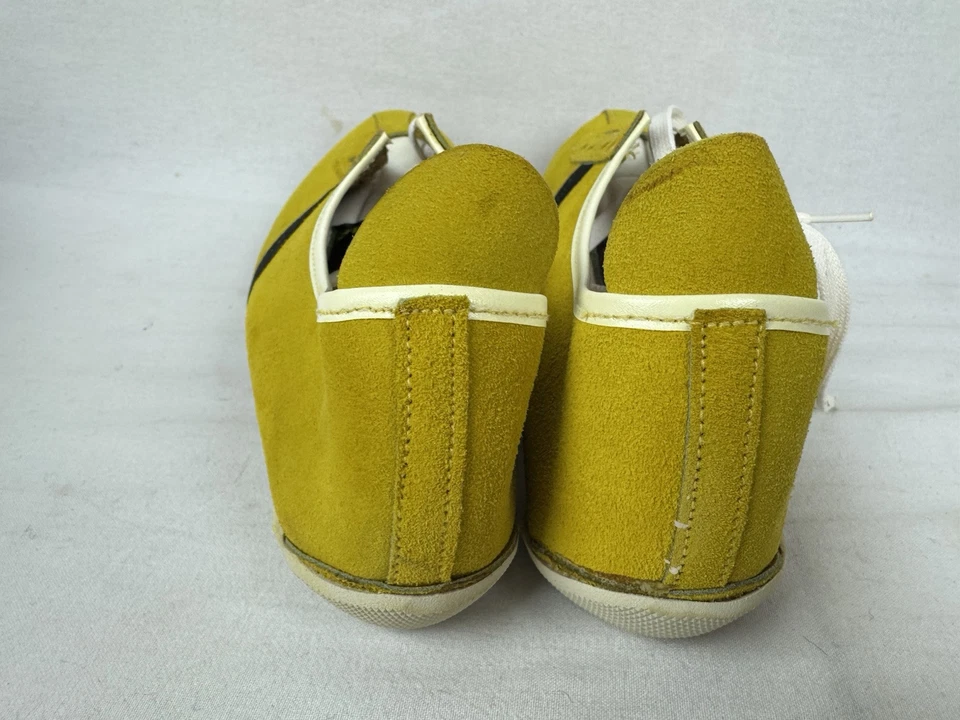 Vintage Spot-Bilt Track Shoes Men’s 9 Suede 70s As-Is Repair Display Parts Box - Image 3 of 4