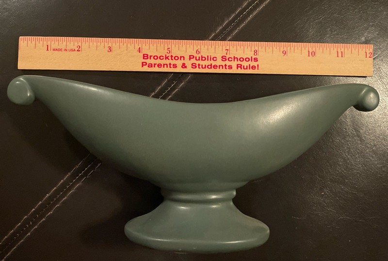 Mccoy Matte Green Garden Club Planter