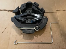 2008-2016 SUBARU IMPREZA EMERGENCY TIRE JACK & TOOL KIT SET + CASE OEM