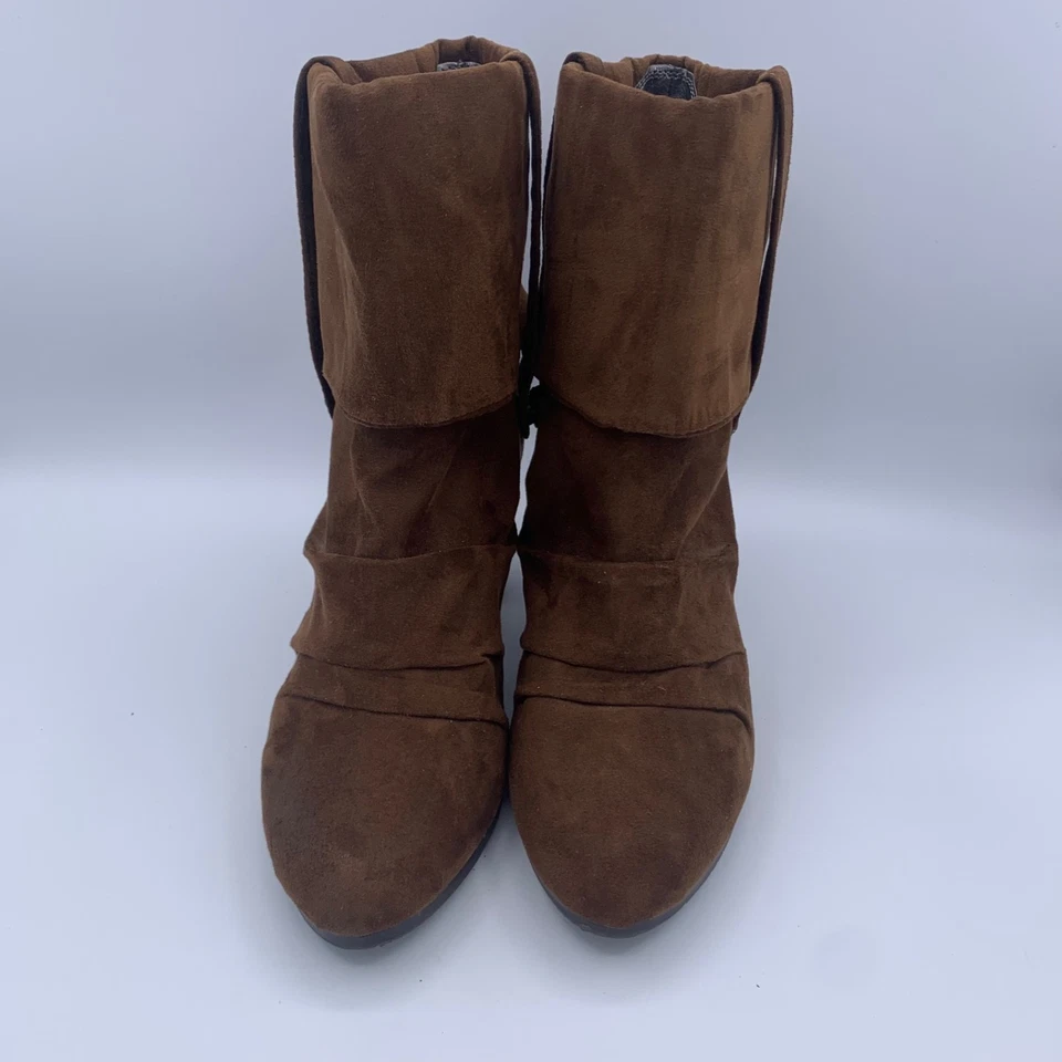 Kathy Van Zeeland Imitación Gamuza Tacón Crujiente Botines Festival Vaquera talla 8W Foto 3 de 4