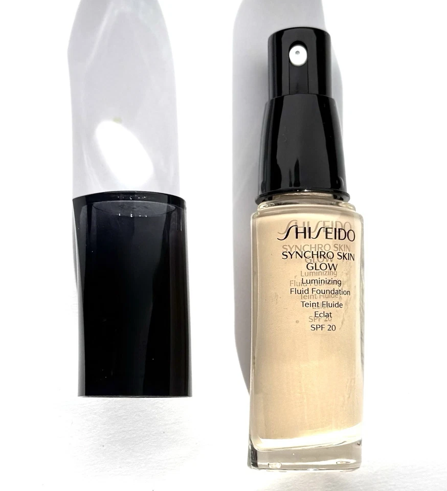 Shiseido Synchro Skin Glow Luminizing Fluid Foundation Spf20 Neutral 1 30ml - Bild 2 von 2