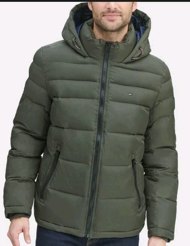 Tommy Hilfiger Men's Classic Hooded Puffer Jacket, Olive Size-M