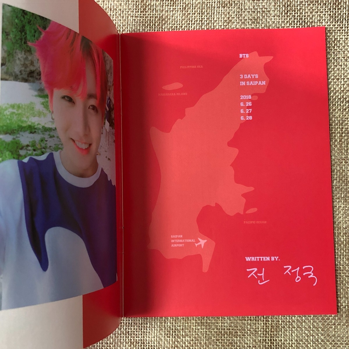 BTS JUNGKOOK [2018 Summer Package Saipan Selfie Book