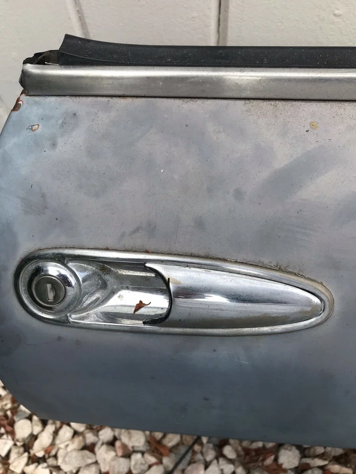 Puerta lateral derecha con cristal Alfa Romeo Spider serie 2 (1970-1982) Foto 2 de 4