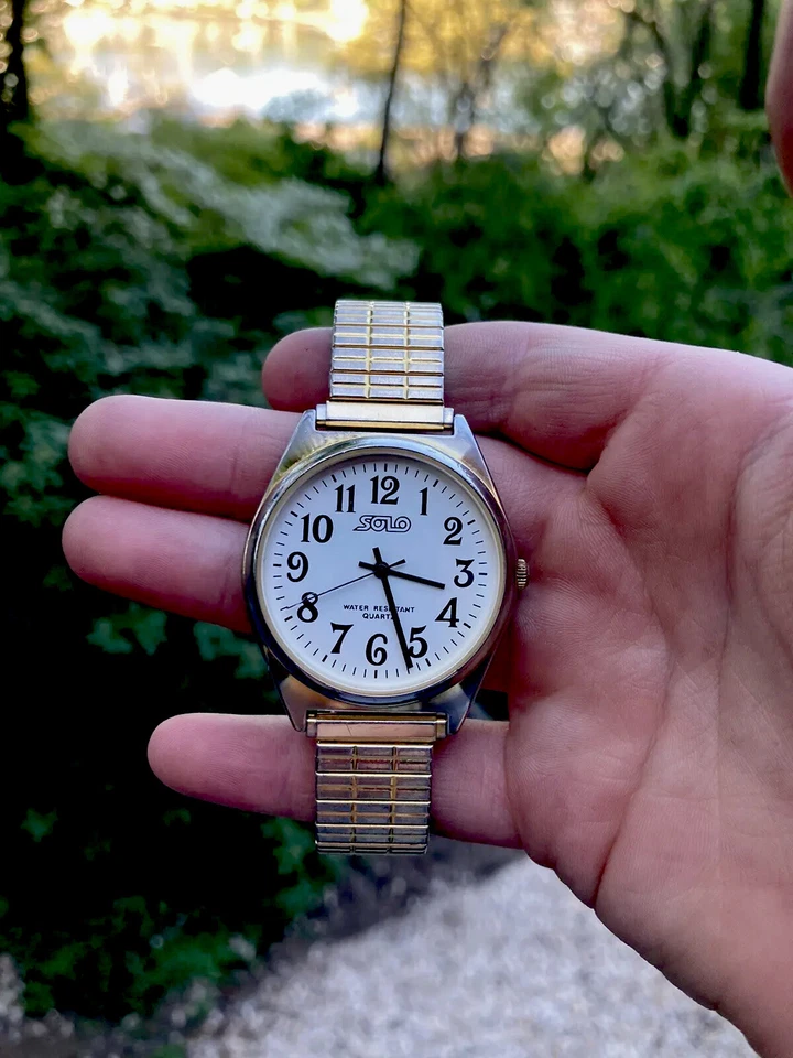 Vintage Gold-Tone Han Solo Watch 1990's - Image 3 of 4