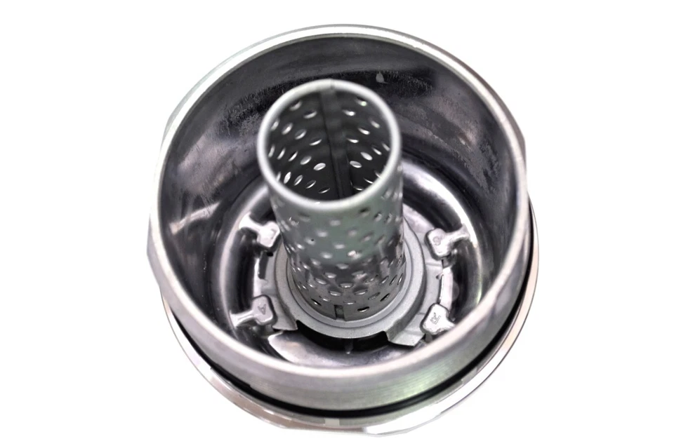 Engine Oil Filter Housing for Lexus GS300 GS350 GS450h IS250 IS350 - Image 3 of 4