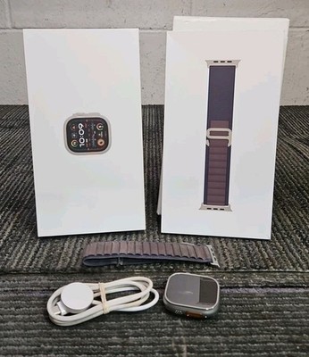 Apple Watch A2986  MRET3LL/A Ultra 2 49MM Titanium