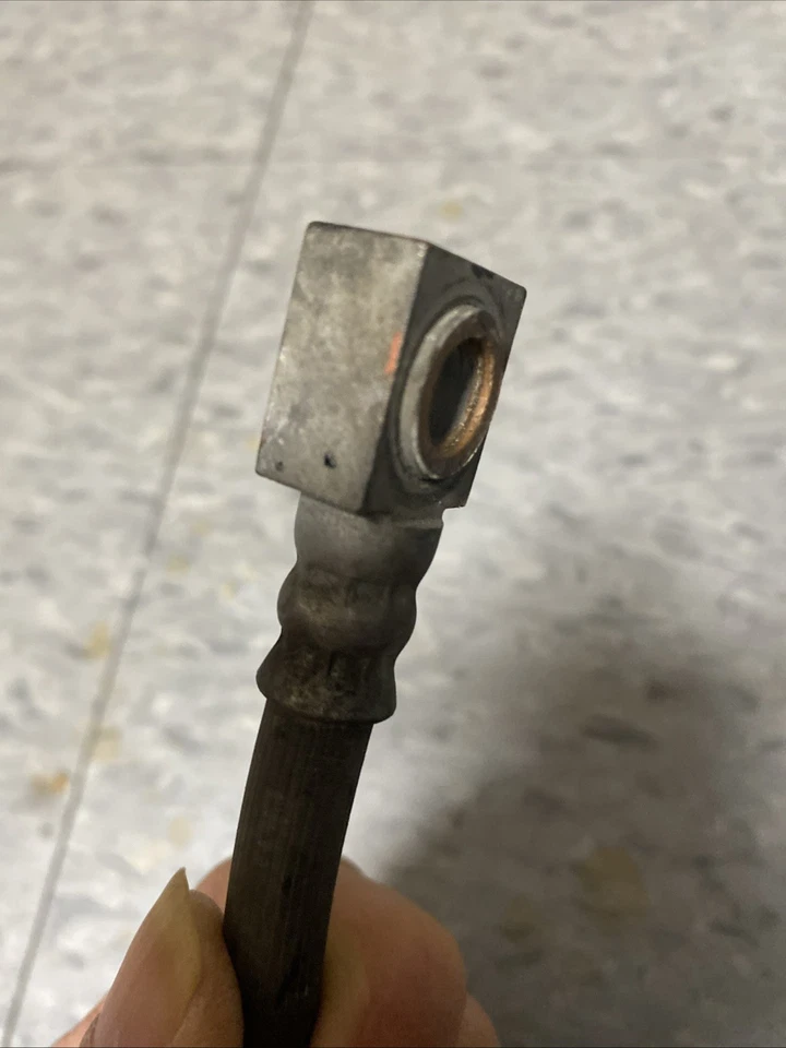 Línea de freno izquierdo usado Srt8 R/T Dodge Charger Challenger Foto 3 de 4