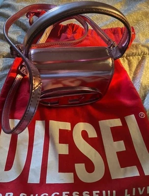 1DR-XS-S-Mini Sac Iconique En Cuir Avec Effet Miroir Rose métallisé. - Photo 1/3