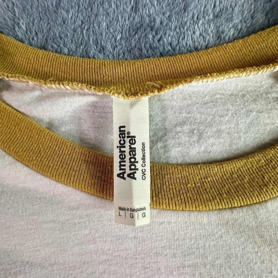 Iowa College of Liberal Arts Raglan Shirt Unisex L White Gold 3/4 Sleeve Tee - Image 3 of 4