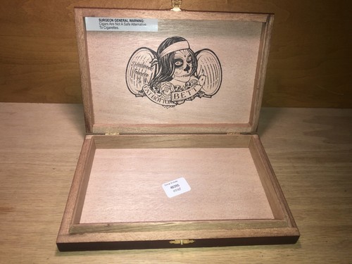 QTY AVAILABLE Drew Estate Fat Bottom Betty  9.5"x6.5"x1.5" SOLID WOOD Cigar Box