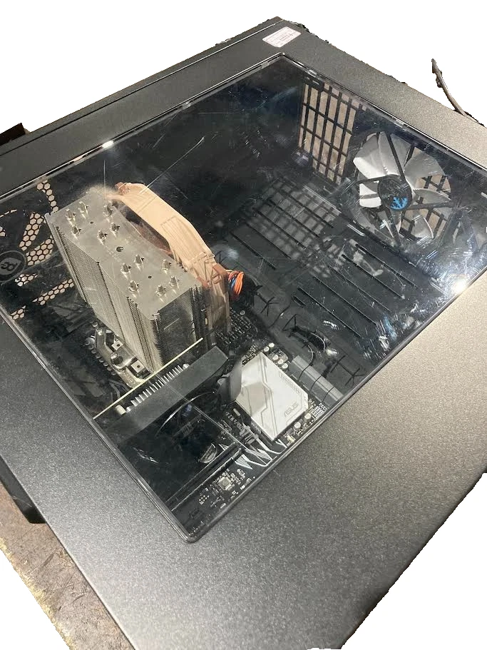 Gaming PC Ryzen 7 1800X / 32GB DDR4 1TB NVMe 2x 512GB SSD / GTX 1050 GPU / ASUS - Image 3 of 4