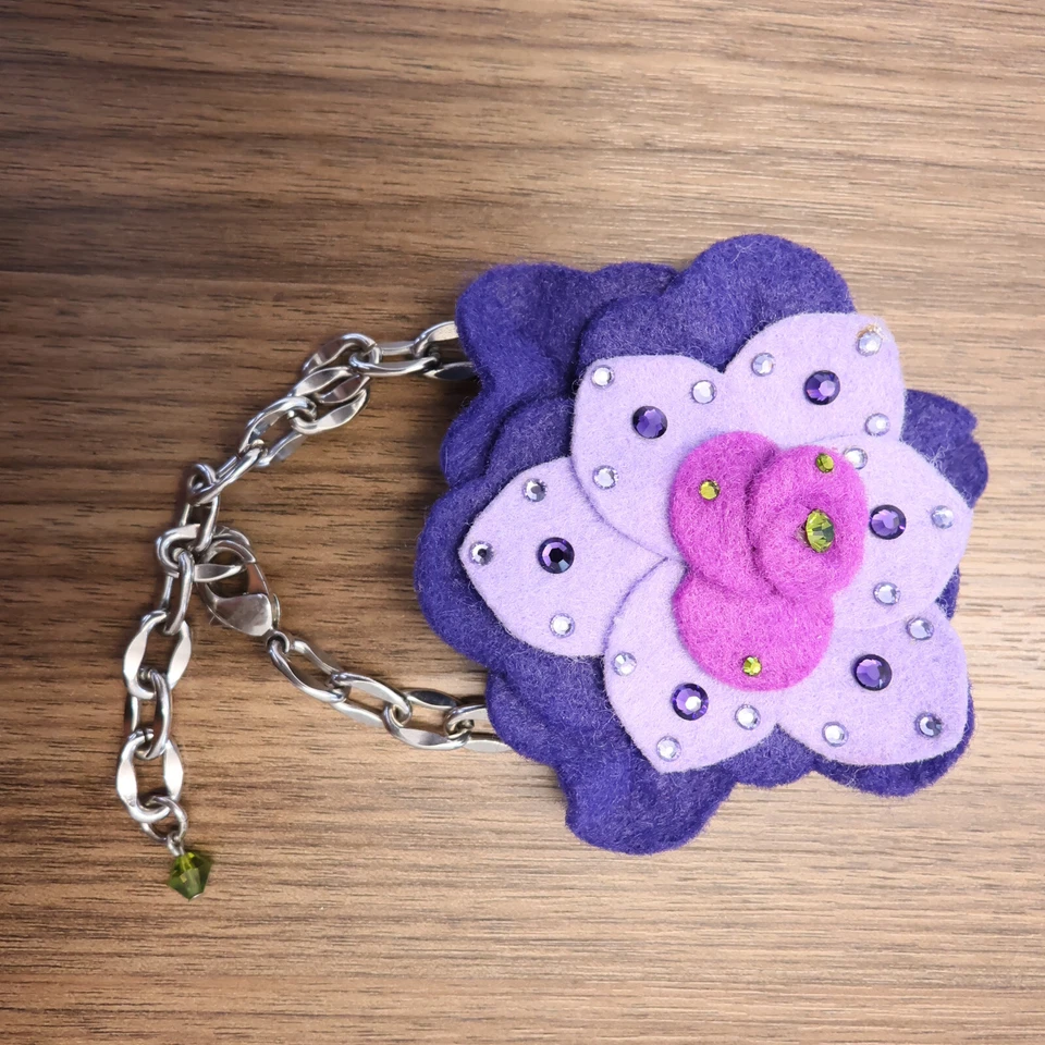 Tarina Tarantino bracelet flower pink & purple felt w/ Swarovski silvertone - Image 2 of 4