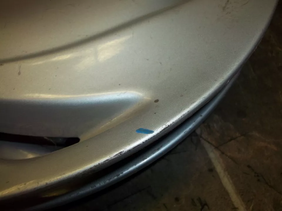 HYUNDAI ACCENT 1993 1994 1995 CUBIERTA DE RUEDA 14" CUBIERTA DE RUEDA 6 RADIOS * 2 PIEZAS* Foto 4 de 4