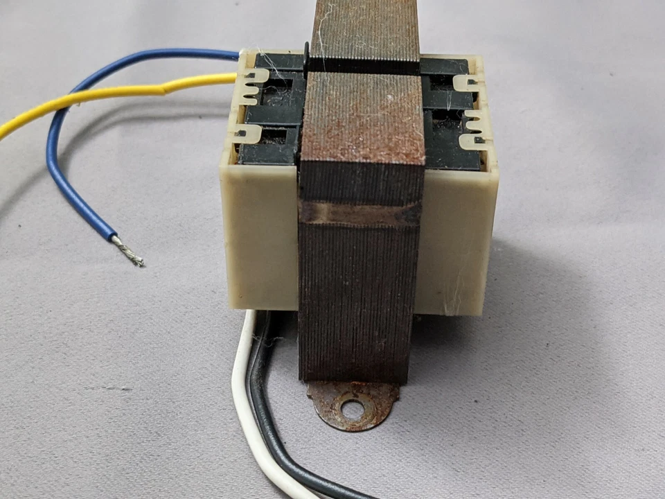 MARS 50352 40VA 120V TO 24V FOOT MOUNT STEP DOWN TRANSFORMER - Image 3 of 4