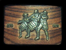 TE05123 VINTAGE 1970s  SPIRIT OF '76  BICENTENNIAL PATRIOTIC ART BELT BUCKLE