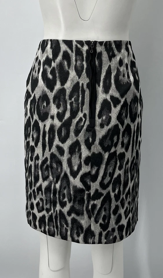 Falda recta Lanvin 2015 gris/negro estampado de leopardo hasta la rodilla talla 40 Foto 4 de 4