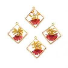 4PCS Gold Tone Real Dry Flower Resin Diamond Shape Charm Pendant Supply GBY505