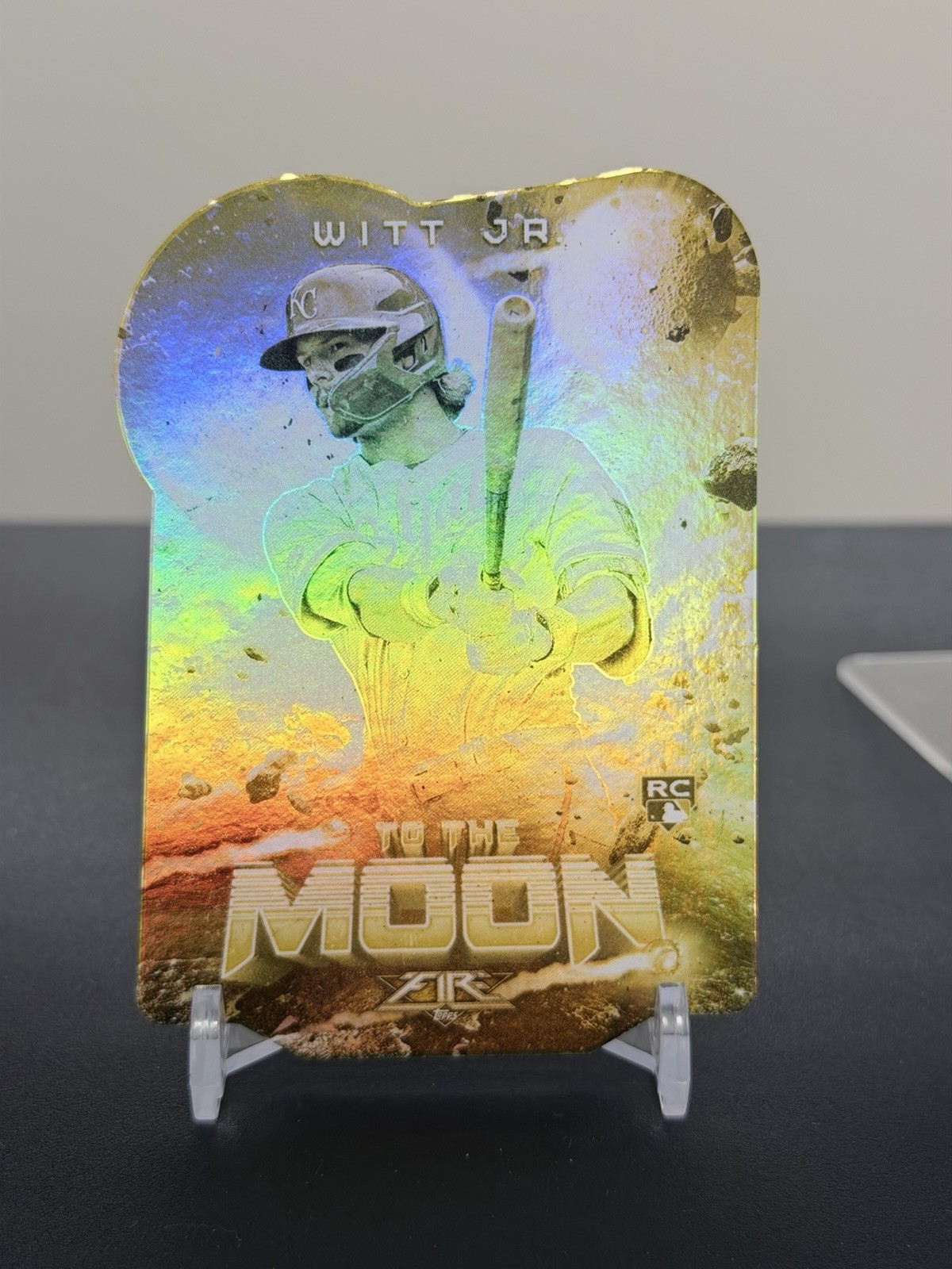 2022 Topps Fire - To the Moon Bobby Witt Jr. #TTM-17 Gold Minted (RC)