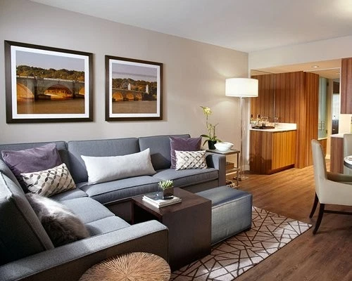 HGVC, THE DISTRICT BY HILTON CLUB, 11,520, PLATINUM POINTS, ANNUAL, TIMESHARE - Image 2 of 4